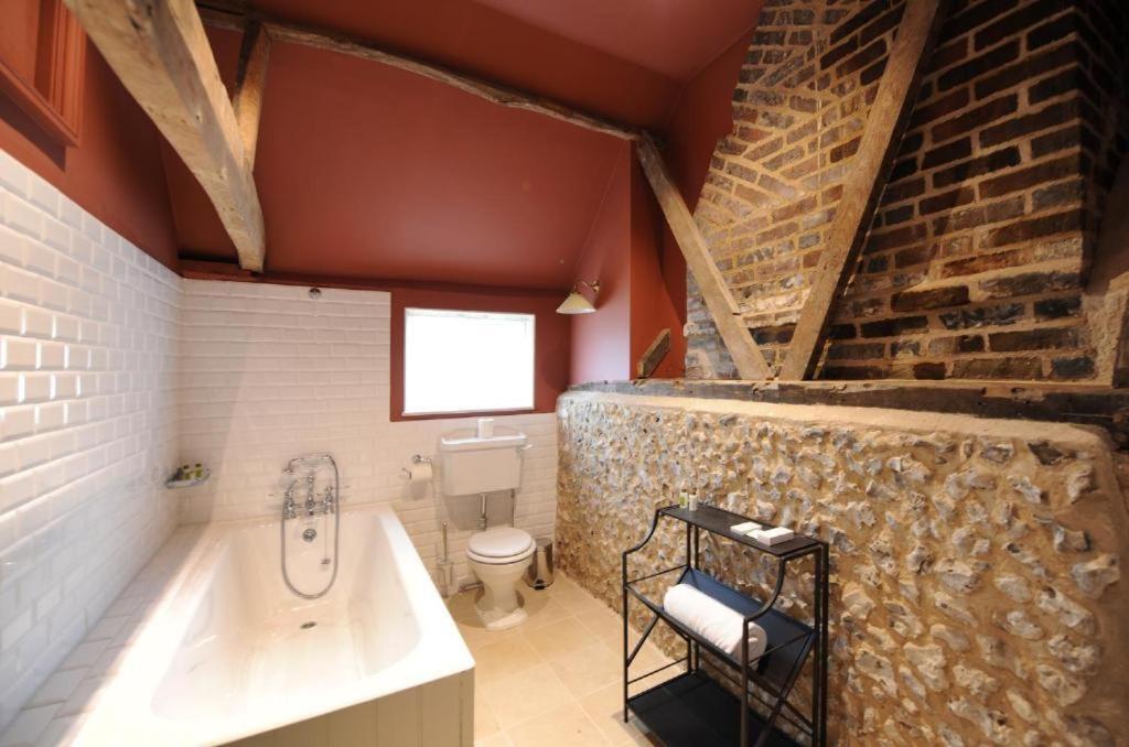 Bed & Breakfast The Stag And Huntsman At Hambleden