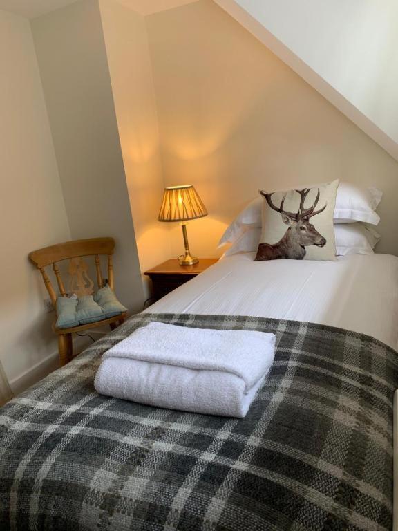 The Stag And Huntsman At Bed & Breakfast Hambleden