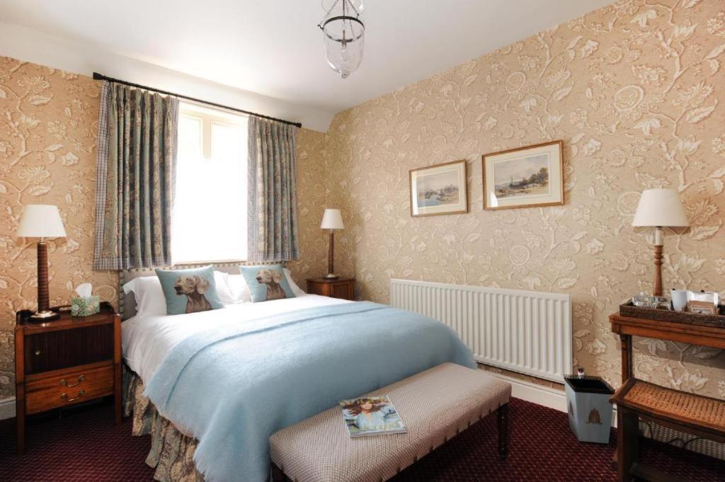The Stag And Huntsman At Bed & Breakfast